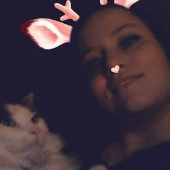 Meet your Posher, Rachel - Picture 1 of 1